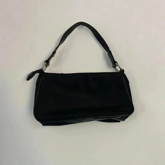 Black & grey bedazzled shoe mini shoulder purse. - Picture 3 of 4